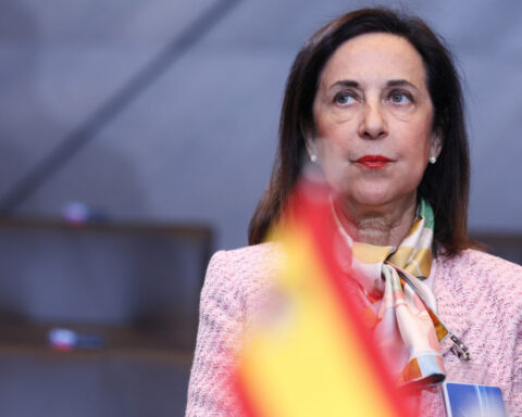 Spain closes off its airspace to US planes involved in the Iran war