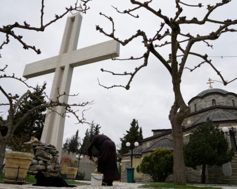 Want to renew healthy eating habits? Greek monks have a spring playbook