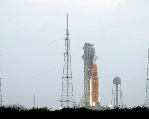 The Latest: Artemis II astronauts arrive at launch pad 39B in astrovan