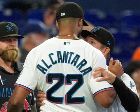 Sandy Alcantara throws complete-game shutout on 93 pitches to lead Marlins over White Sox 10-0