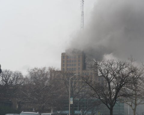 Brief fire causes evacuation but no injuries at historic Detroit college building