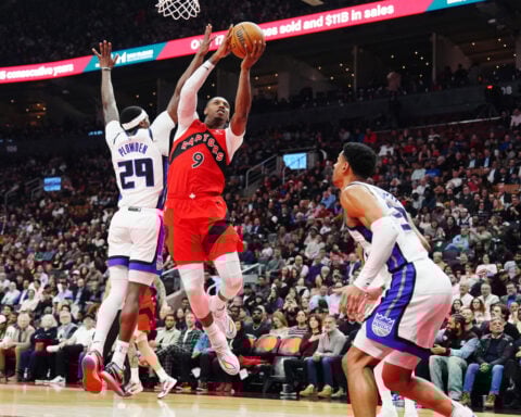 DeMar DeRozan scores 28 points to pass Dominique Wilkins on career list, Kings beat Raptors 123-115