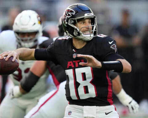 Kirk Cousins and Raiders agree to a deal as veteran is expected to help Fernando Mendoza transition