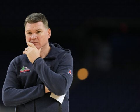 Arizona's Tommy Lloyd agrees to extension amid status as potential candidate for UNC job