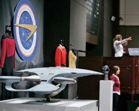 As Trump orders UFO data released, a question hangs: If aliens exist, what would they think of us?