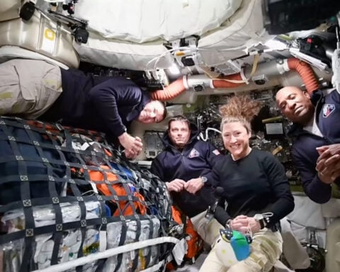 Canada's Artemis II astronaut gives thumbs-up to 'Project Hail Mary' starring Canadian Ryan Gosling