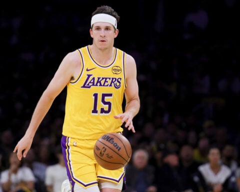 Austin Reaves is out for the rest of the Lakers' regular season with oblique muscle injury