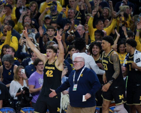 Michigan installed as early favorite over UConn in national title game despite Lendeborg injury