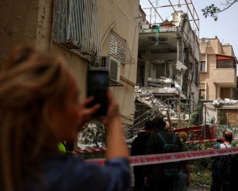 As the Iran war drags on, Israeli solidarity comes under strain