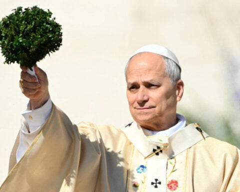 Pope Leo urges those who ‘unleash wars’ to choose peace in his first Easter message