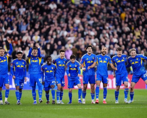 Leeds beat West Ham in penalty shootout to reach FA Cup semifinals for first time since 1987