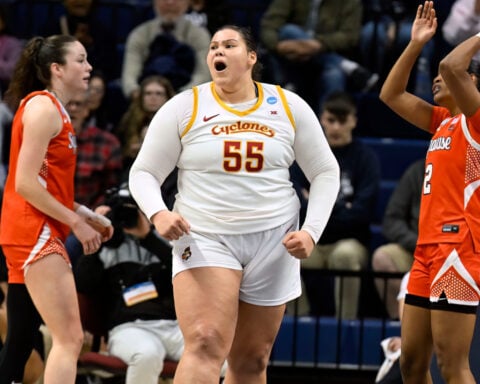 Iowa State star Audi Crooks joins transfer portal rush as 1,100 players enter on first day