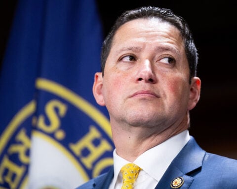 San Antonio Express-News: Rep. Gonzales allegedly sent lewd texts to campaign staffer in 2020