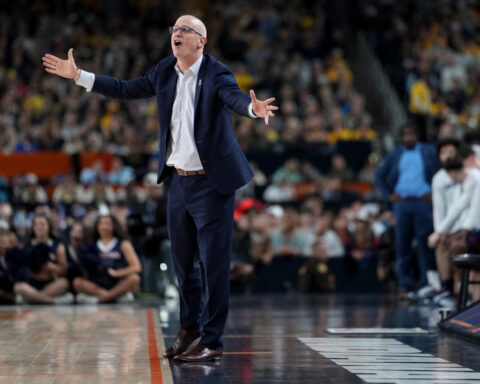 UConn slows down Michigan, but physical play can't make up for poor shooting in title game loss