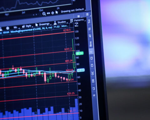 Red lights are flashing on the scarcity of oil