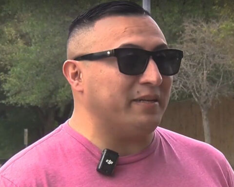 Motorcycle crash ends in flames near kids; far West Side residents urge need for speed bumps