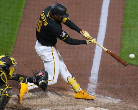 Pirates sign teenage shortstop Konnor Griffin to a 9-year deal worth at least $140 million