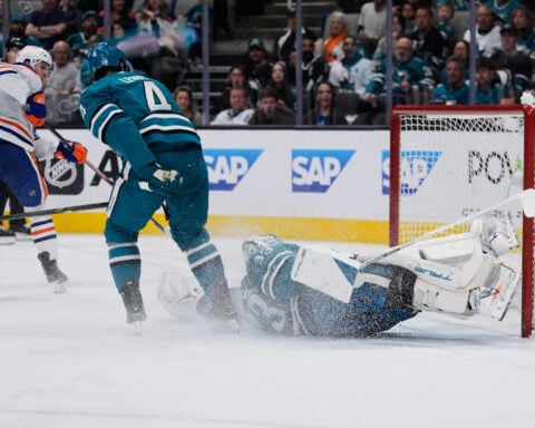 Connor McDavid's hat trick leads the Oilers to a 5-2 win over the Sharks