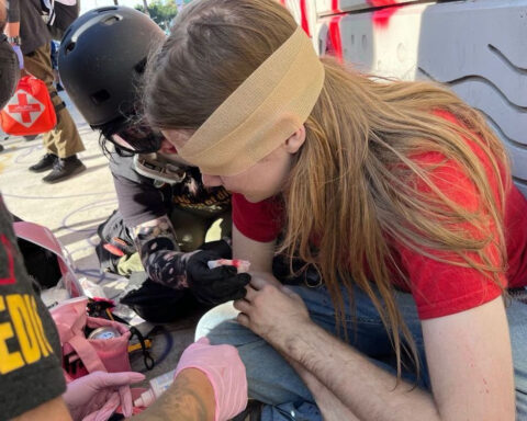 USC freshman loses eye after being struck by federal agent’s projectile at Los Angeles ‘No Kings’ protest, attorney says