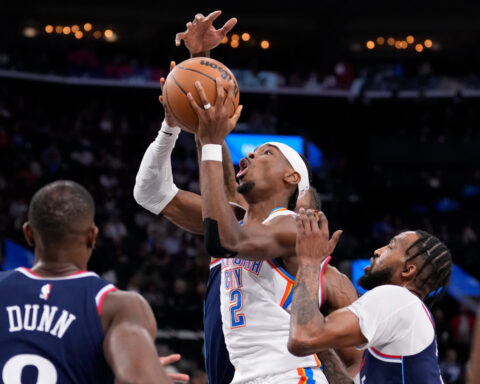 Thunder lock up the No. 1 seed for the 3rd straight season, putting the champs in elite NBA company