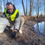 Citizen 'Frog Patrol' helps amphibians survive a dangerous road journey in Poland