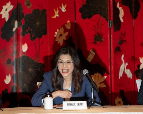 Taiwan's opposition leader meets China's Xi Jinping as both sides call for peace