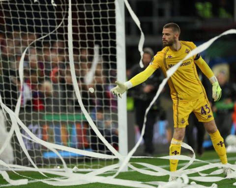 Italian soccer crisis worsens with Bologna and Fiorentina losses in Europe