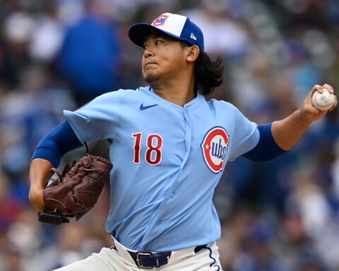 Pirates get 1st hit off Cubs' Thielbar in 7th inning after Imanaga departs