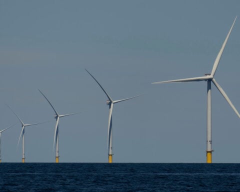 Developer of Massachusetts offshore wind farm sues to stop turbine manufacturer from walking away