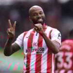 Arsenal falls to Bournemouth and lets Man City back into Premier League title race