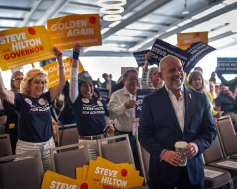 As Swalwell’s campaign unravels, his rivals in California governor’s race scramble for an opening