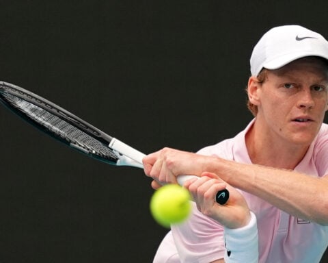 Sinner beats Alcaraz in straight sets in Monte Carlo final to reclaim No. 1 ranking