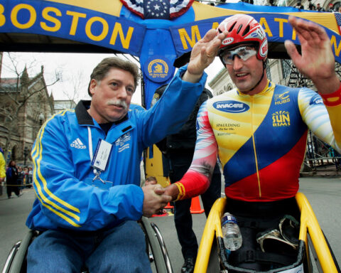 Bob Hall, the father of wheelchair racing and a 2-time winner of the Boston Marathon, dead at 74
