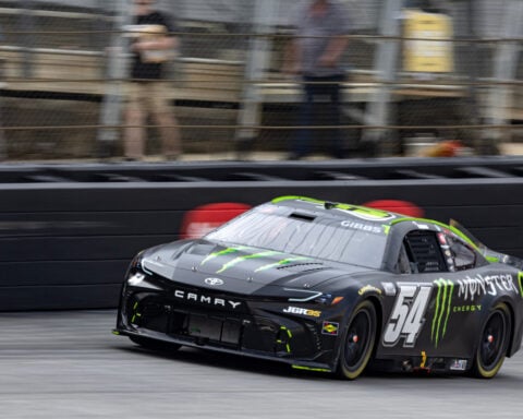 Ty Gibbs earns first NASCAR Cup victory at Bristol, beating Kyle Larson and Ryan Blaney