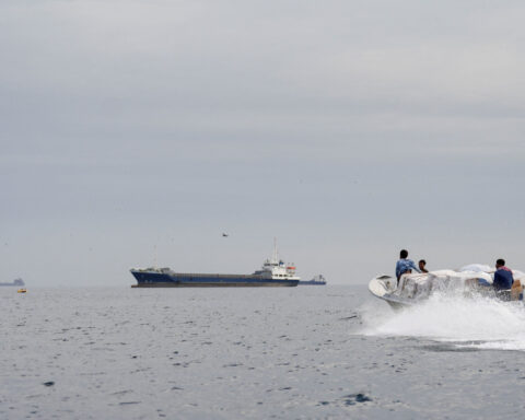 Oil prices jump on US plans to blockade Iranian ports in Strait of Hormuz