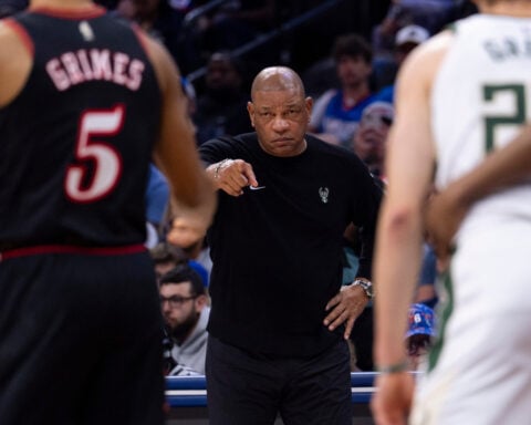 Doc Rivers steps down as Bucks' coach after 32-50 season that snapped 9-year playoff streak