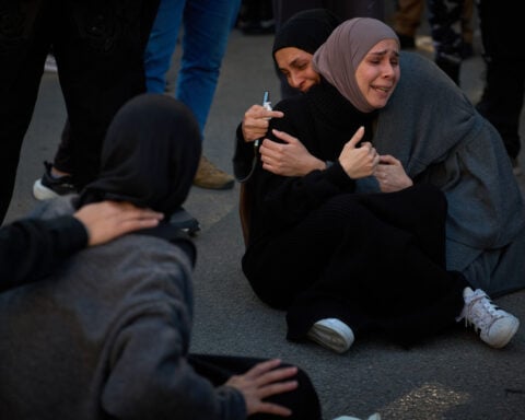 US military is poised to blockade Iranian ports, while Tehran threatens ports in the Mideast