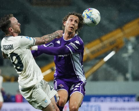 Fiorentina beats Lazio to allay relegation fears in Serie A