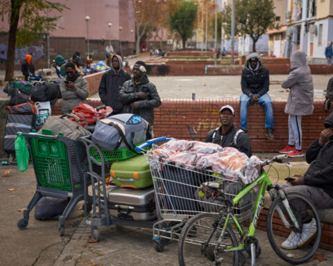 Spain finalizes amnesty measure for potentially hundreds of thousands of immigrants