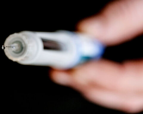 Some people don’t lose weight with GLP-1s. Evidence is building that the drugs are helping anyway