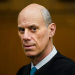 Appeals court orders judge to end contempt investigation of Trump administration deportation flights