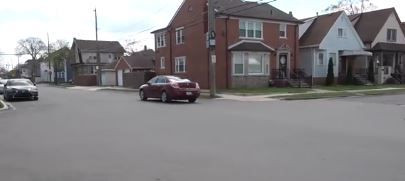 Teen rescued after being kidnapped near bus stop, suspect arrested