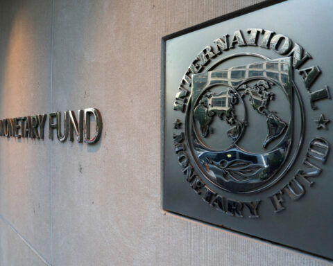 IMF, Lebanon hold talks on up to $1 billion in rapid financing, Bloomberg News reports
