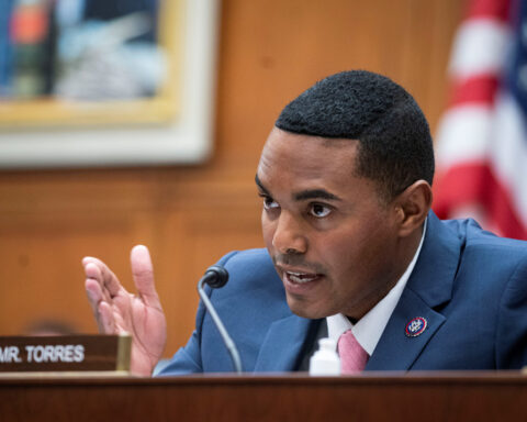 US Democratic lawmaker pushes for probe into oil trades after Reuters report