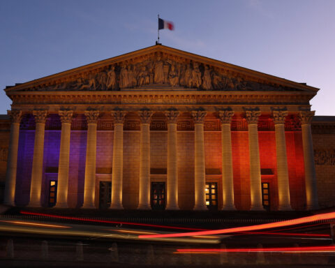 French finance ministry trims growth outlook, hikes inflation estimate