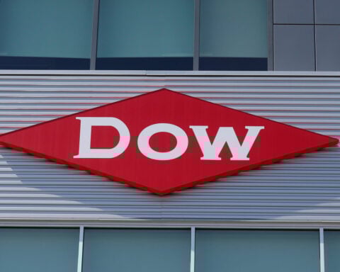 Dow names insider Karen Carter CEO as Fitterling moves to executive chair role