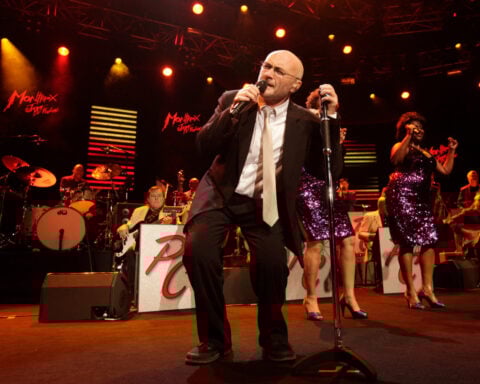 Oasis, Wu-Tang Clan, Phil Collins to join Rock & Roll Hall of Fame