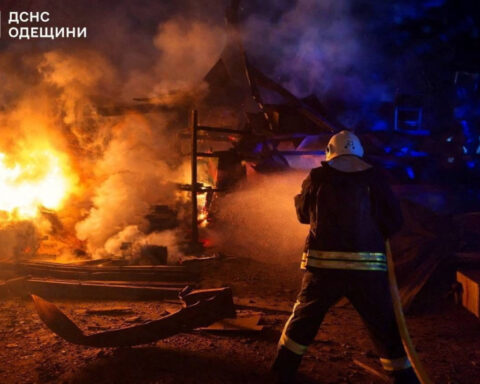 Russia launches more than 300 drones, missiles at Ukraine overnight