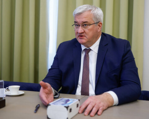 Ukraine broaches 'stolen' Russian grain cargo on call with Israel