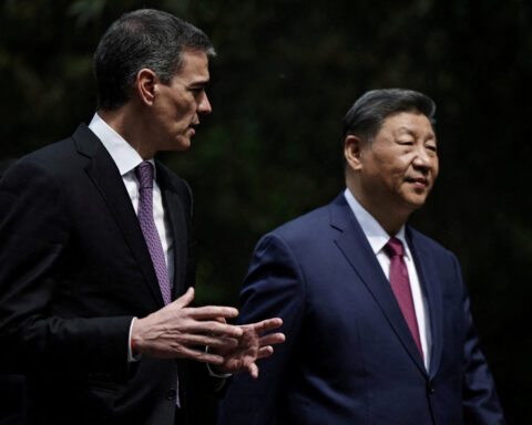 Spanish premier urges China to take bigger role in multipolar order